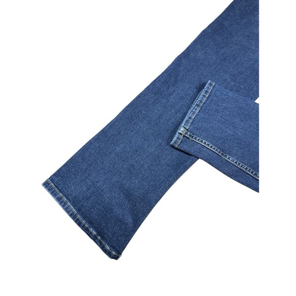 Sonoma The Everyday Jean Relaxed Straight Leg 32/34 Medium Wash Mid Rise Jeans - Picture 6 of 9